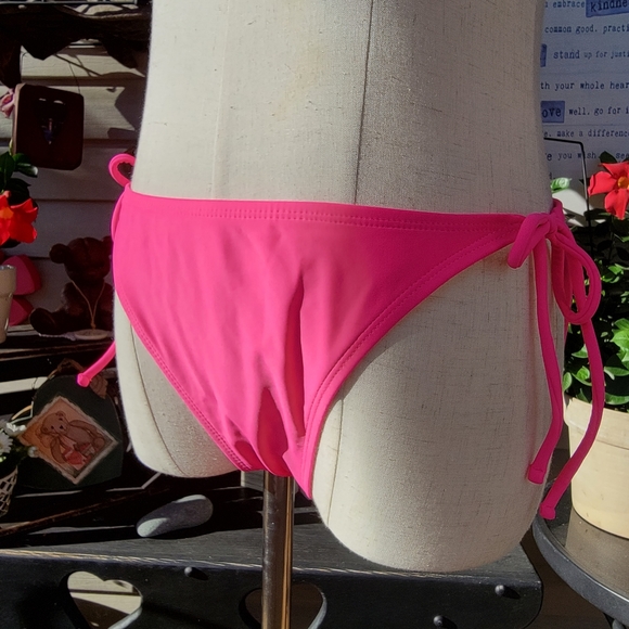 O P ♡ Gorgeous 2pc Bright Pink Padded Bralette String Bikini Swimsuit L | XL - Picture 10 of 11